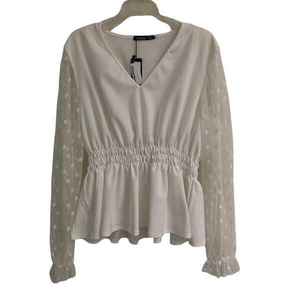 Boohoo Dobby Polkadot White Mesh Peplum plus size top 20 NEW - Picture 2 of 9